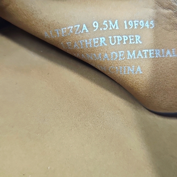 Naked Feet Tan and Orange Platform Sandals Size 9.5 - Picture 6 of 7